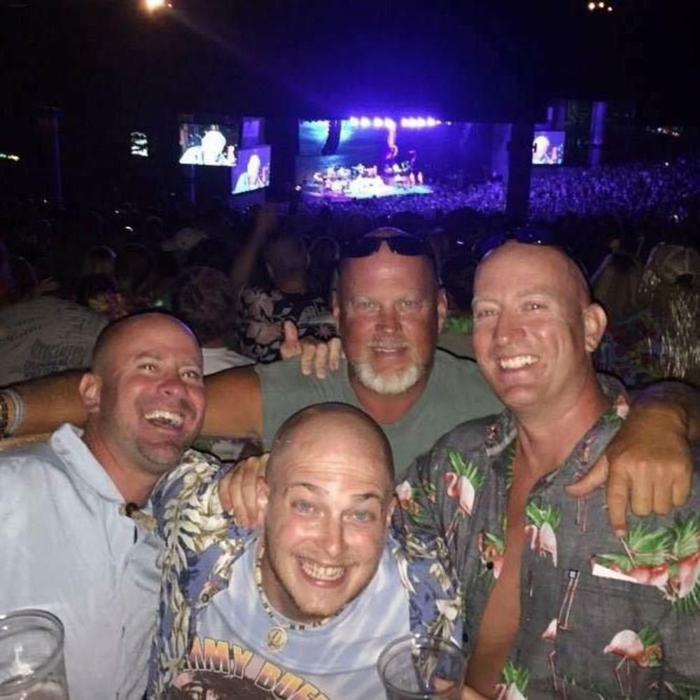 Meet your Posher, Cameron